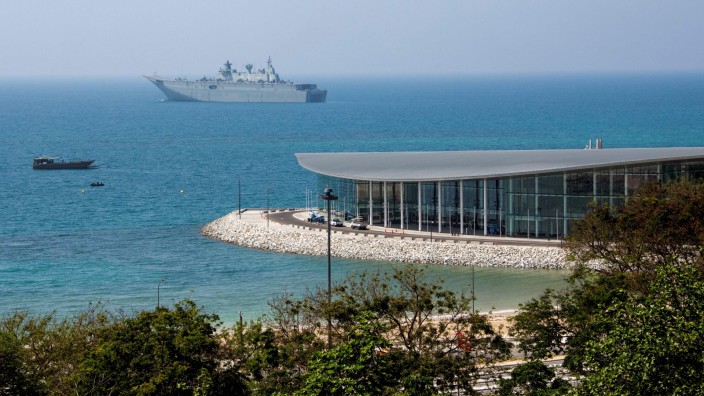 Apec-Gipfel: Ein australisches Kriegsschiff kreuzt vor dem Konferenzort in Port Moresby.