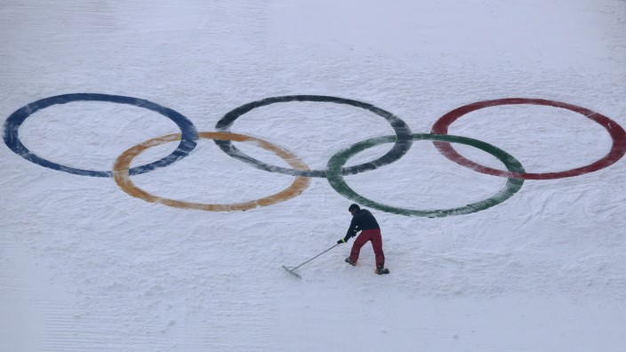 Winter-Olympia 2026: Olympische Ringe im Schnee - ein schönes Bild. Trotzdem will kaum eine Stadt die Winterspiele mehr ausrichten.