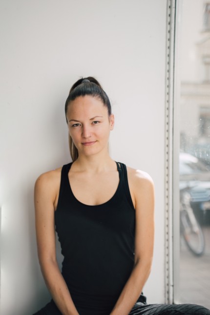 Yoga: Sarah Buchhierl.