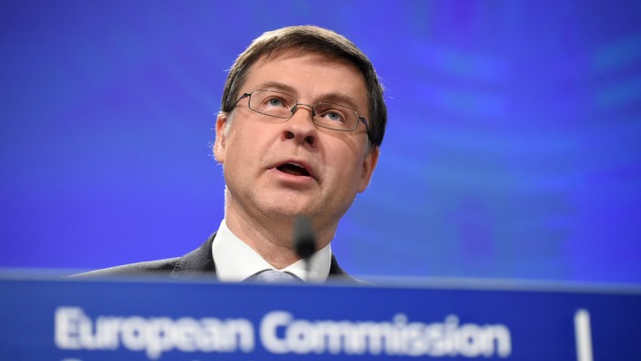 Haushaltsstreit: Vize-Kommissionschef der EU: Valdis Dombrovskis, liberal-konservativer Politiker aus Lettland.