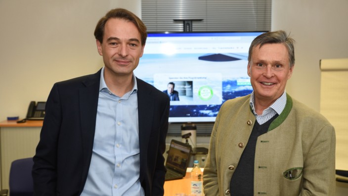 Innovation im Isartal: Constantin von Mutius (li.) und Michael G. Hoesch wollen 2019 mit ihrem jüngsten Projekt, der "Captain Frank GmbH", durchstarten.