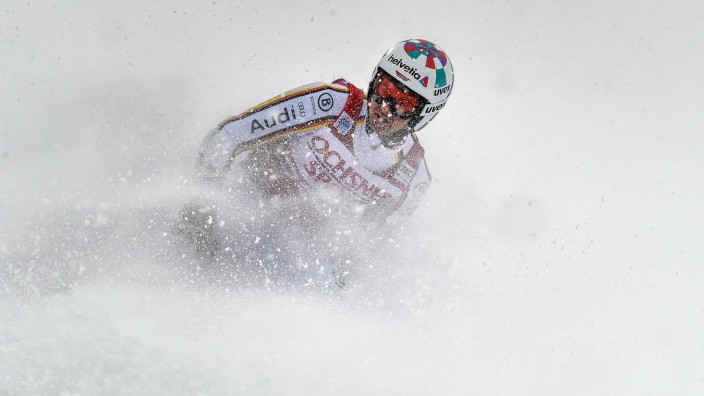 Ski alpin: Staub aufgewirbelt: Noch ist unklar, ob Stefan Luitz sein Weltcup-Sieg aberkannt wird.