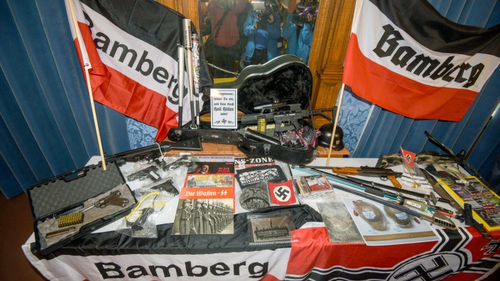 PK zu Razzia gegen Rechtsextreme in Bamberg
