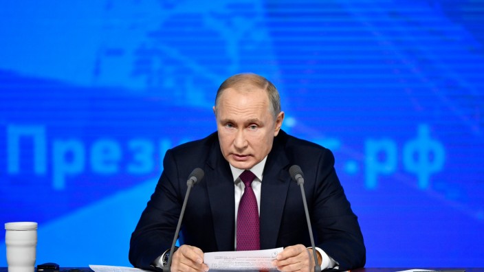 Jahrespressekonferenz des Kremls: Russlands Präsident Putin während seiner traditionellen Jahrespressekonferenz in Moskau.
