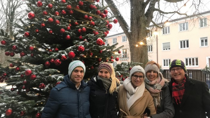 Heimfahrer an Weihnachten: Theresa Huber im Kreis ihrer Familie