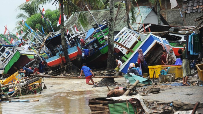 Tsunami in Indonesien
