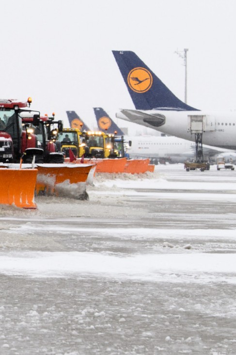 Schnee am Flughafen München