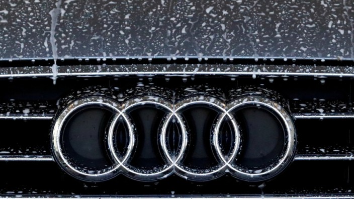 Audi - Front eines A6 TDI Diesel