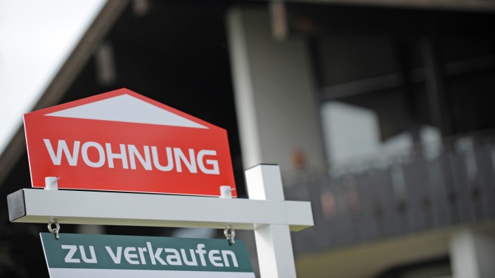 Bayerischer Makler erklärt:: Wohnungen und Häuser werden aktuell kaum noch verkauft.