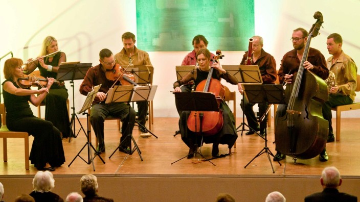 Beim Kulturverein: Fast ein Orchester: das „Tschechische Nonett“ in Zorneding.