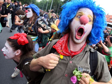 rostock clowns protest
