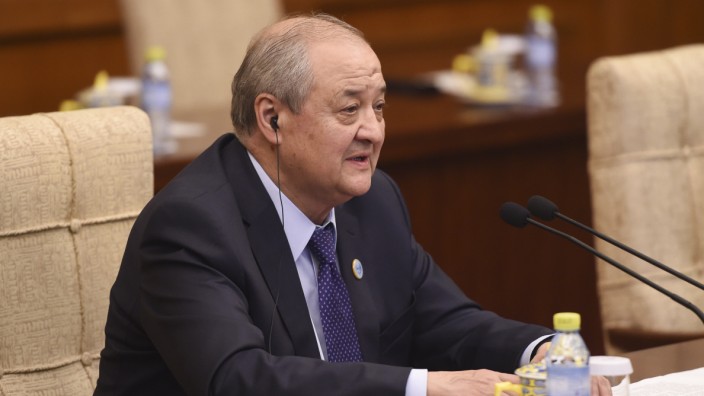 Usbekistan: Abdulasis Komilow ist seit 2012 Usbekistans Außenminister. Von 1994 bis 2003 hatte er das Amt schon einmal inne.