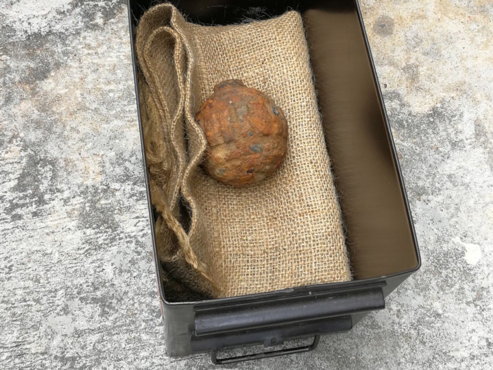 Eine alte Handgranate aus dem Ersten Weltkrieg wurde in einer Kartoffel-Lieferung gefunden.