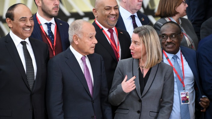 Europäische Union: EU-Außenbeauftragte Federica Mogherini beim Treffen mit den Außenministern der Arabischen Liga am Montag. Ungarn verhinderte mit seinem Vetorecht eine gemeinsame Erklärung der EU und der Liga.