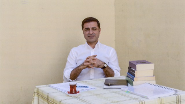 Literatur und Politik: Selahattin Demirtaş, der frühere Vorsitzende der Partei HDP, ist seit 2016 in der Türkei inhafiert.