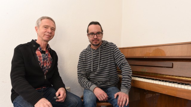 Pasing: Auf der Suche nach einer neuen Bleibe: Geschäftsführer Wolfgang Schäfer (links) und Florian Roder, der pädagogische Leiter.