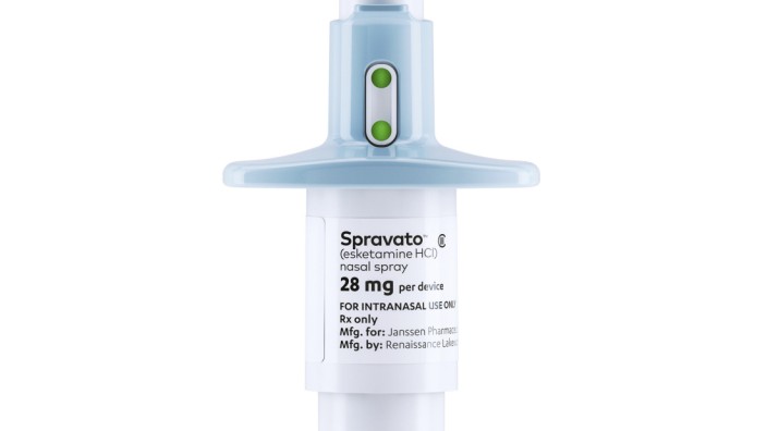 Esketamin wird in den USA unter dem Namen Spravato erhältlich sein. Das Nasenspray soll zwei Mal in der Woche angewendet werden.