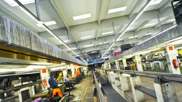 U-Bahn-Werkstatt der MVG in Fröttmaning, 2012