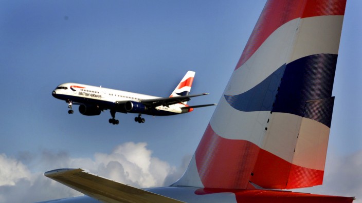 Landendes Flugzeug der British Airways