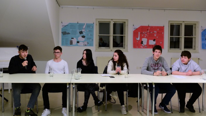 Freimann: Zur Internationalen Woche gegen Rassismus: Schüler der Mittelschule an der Situlistraße sprechen in der Mohr-Villa über ihre Meinungen zu Diskriminierung.