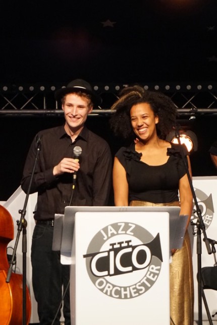 "100 Prozent Jazz": Daniel Mortan (links) und Betty Akhigbe steuern auch heuer wieder Gesangsnummern zum Frühjahrskonzert des Cico Jazz Orchesters bei.