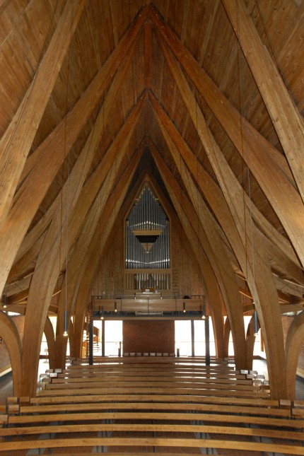 Zollner-Leihfonds: Aus der Ferne sieht man es der Orgel in der evangelischen Erlöserkirche gar nicht an, doch das Instrument weist große Mängel auf.