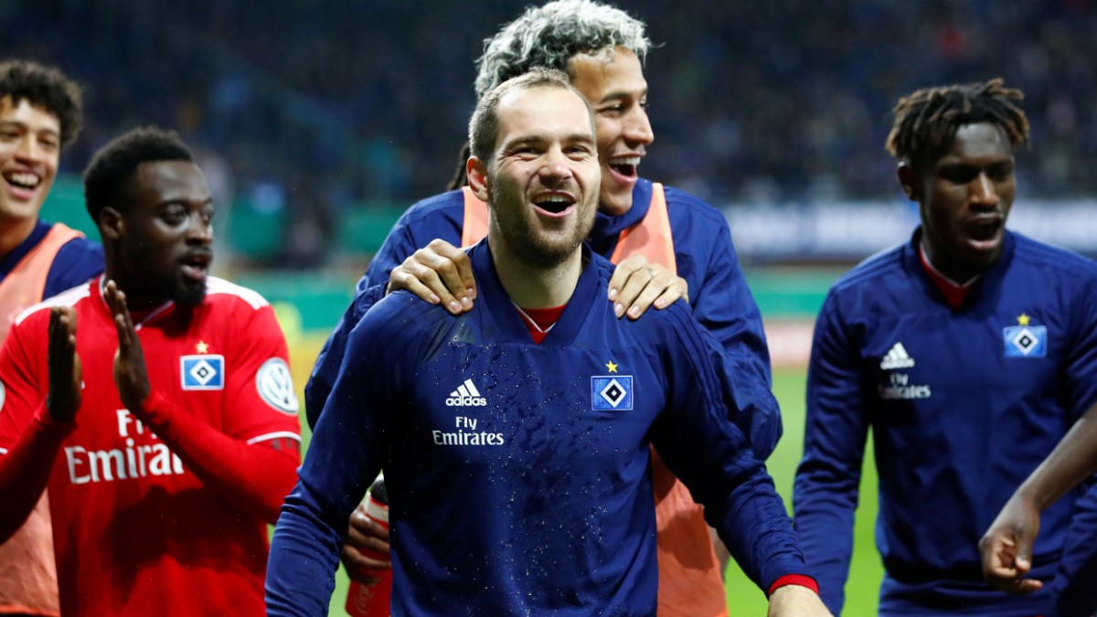 HSV im Pokal-Halbfinale: Lasogga klingt noch verliebt