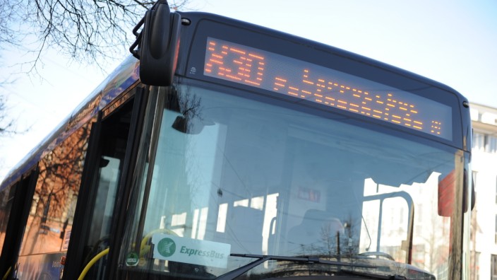 Von Geretsried in die Landeshauptstadt: Das „X“ steht für Express. Ob die Schnellbusse für den Landkreis Bad Tölz-Wolfratshausen mit Tempo kommen, ist freilich offen.