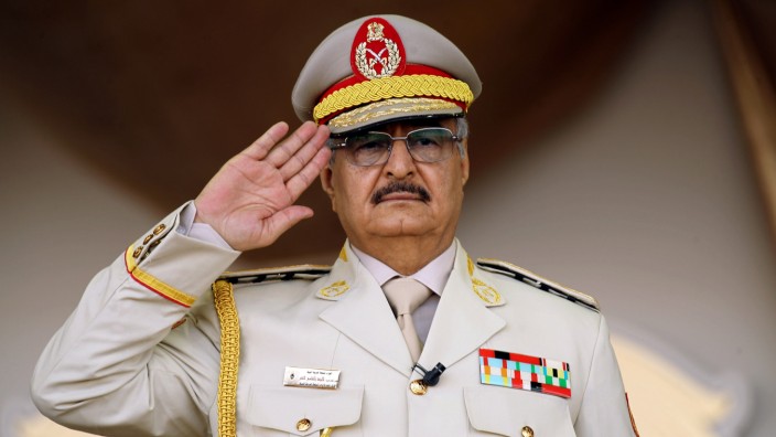 Libyen: General Khalifa Haftar hat sich selbst zum Feldmarschall befördert.