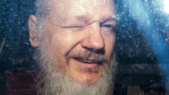 ***BESTPIX*** Julian Assange Appears At Westminster Magistrates Court