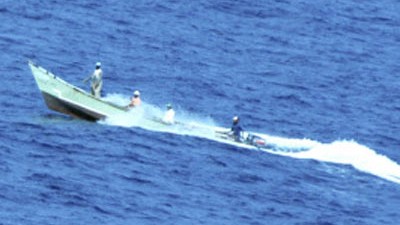 Golf von Aden: Kaltschnäuziger Piratenangriff (Archivfoto vom 30. November 2008): Der deutsche Frachter wurde trotz Bewachung gekapert.