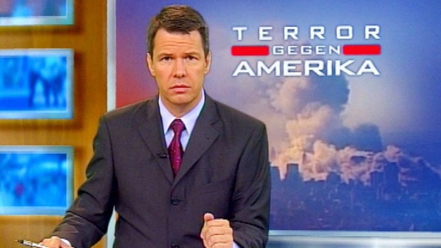 Stylisten fürs Fernsehen: Peter Kloeppel, Nachrichtensprecher bei RTL, nach den Anschlägen vom 11. September.