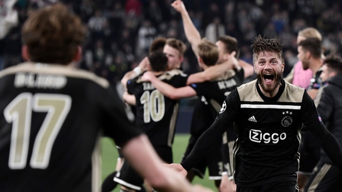 Champions League: Lasse Schöne gerät nach dem Sieg über Juventus in Exstase.