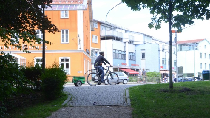 ADFC-Fahrradklima-Test: Der ADFC fordert überall im Stadtgebiet durchgehende und benutzungspflichtige Radwege - die den Richtlinien entsprechend breit genug sind.