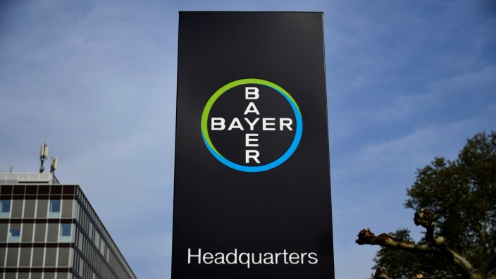 Nach Klagewelle: Anleger und Analysten fragen sich mittlerweile, ob Bayer die Risiken des etwa 63 Milliarden Dollar teuren Monsanto-Kaufs möglicherweise unterschätzt hat.