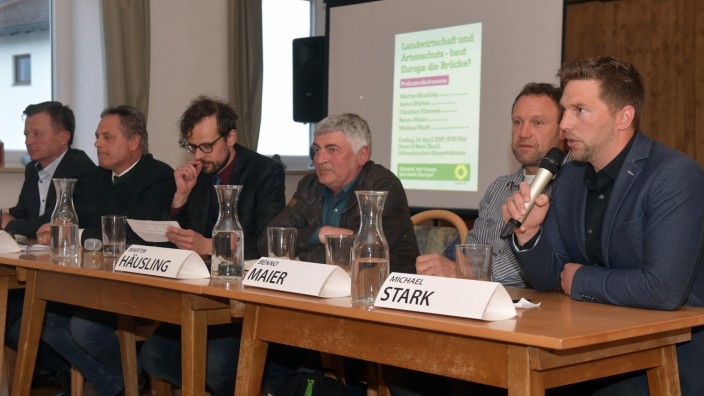 Podiumsdiskussion: Christian Hierneis, Anton Stürzer, Thorsten Kerl, Martin Häusling, Benno Maier, Michael Stark (von links).