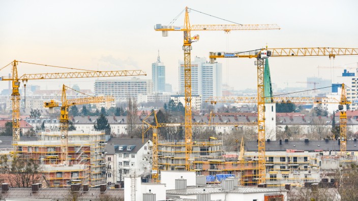 Neue Verordnung: München braucht dringend mehr Wohnraum. Eine neue Verordnung erlaubt es der Stadt, weitergehende Befreiungen von Bebauungsplänen zu erteilen als bisher.