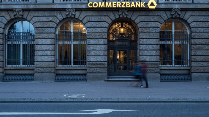 xmhx Reise Architektur Eine Filiale der Commerzbank in Frankfurt an der Kaiserstraße Reise Archi