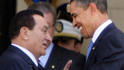 Obama: Rede in Kairo: Hoffnungen auf die Aussöhnung zwischen Muslimen und dem Westen: Ägyptens Präsident Hosni Mubarak (li.) begrüßt Obama in Kairo.