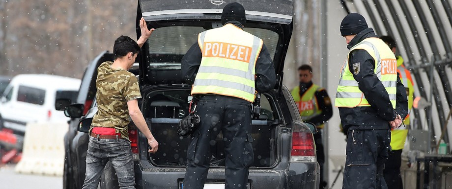 Grenzkontrollen an der deutsch österreichischen Grenze am 19 03 2018 am Grenzübergang Walserberg Gre