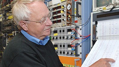 Periodensystem: Element 112: "Eindeutige Ergebnisse": Sigurd Hofmann, der Leiter des Entdeckerteams von Element 112.