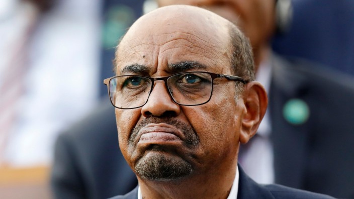Sudan: Der ehemalige Langzeitpräsident des Sudans, Omar al-Baschir: Das Bild stammt aus dem Jahr 2019.