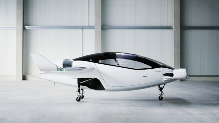 Air taxi startup Lilium stages test 'hover' of 5-seater prototype