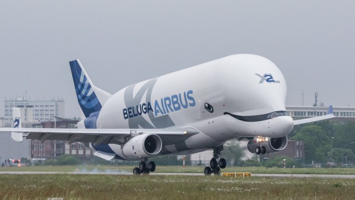 Airbus BelugaXL in Hamburg gelandet