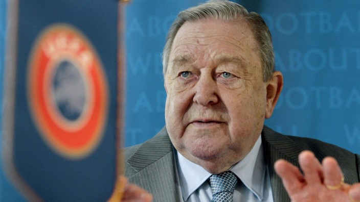 Früherer UEFA-Präsident Johansson gestorben