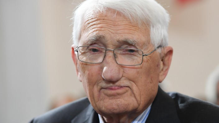 Jürgen Habermas - 90 Jahre und kein bisschen in Rente