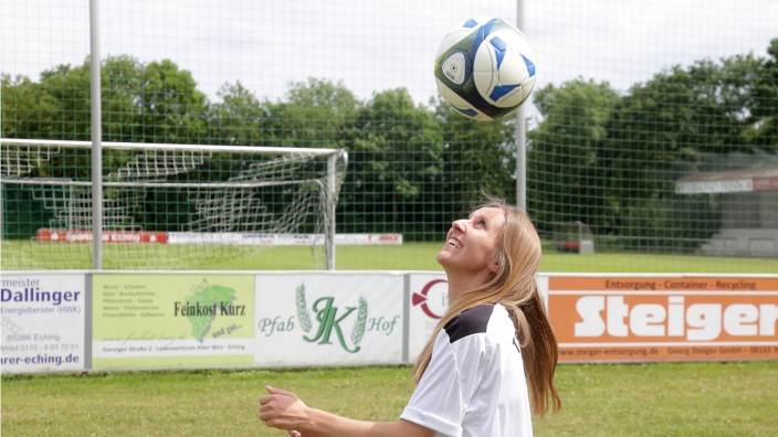 Fußball: Anna-Lena Beer spielt gut und gerne Fußball. Zum Beruf machen würde sie ihr Hobby dennoch nicht.