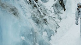 Ultraläufe: Extremläufer Christian Schiester kämpft mit unterschiedlichen Terrains und Temperaturen.