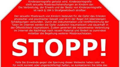 Internetsperren bei Kinderpornographie: Stopp-Schild gegen Kinderpornohraphie