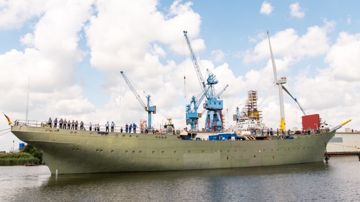 Das Marine-Segelschulschiff "Gorch Fock" 2019 während der Sanierung in Bremerhaven